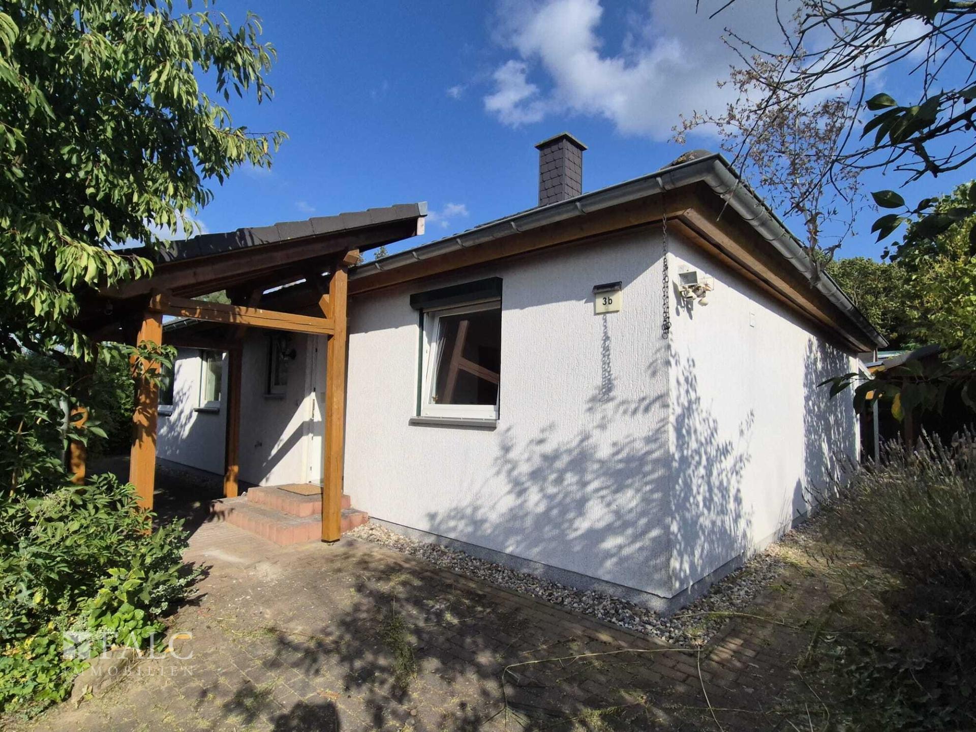 Hausfront rechts